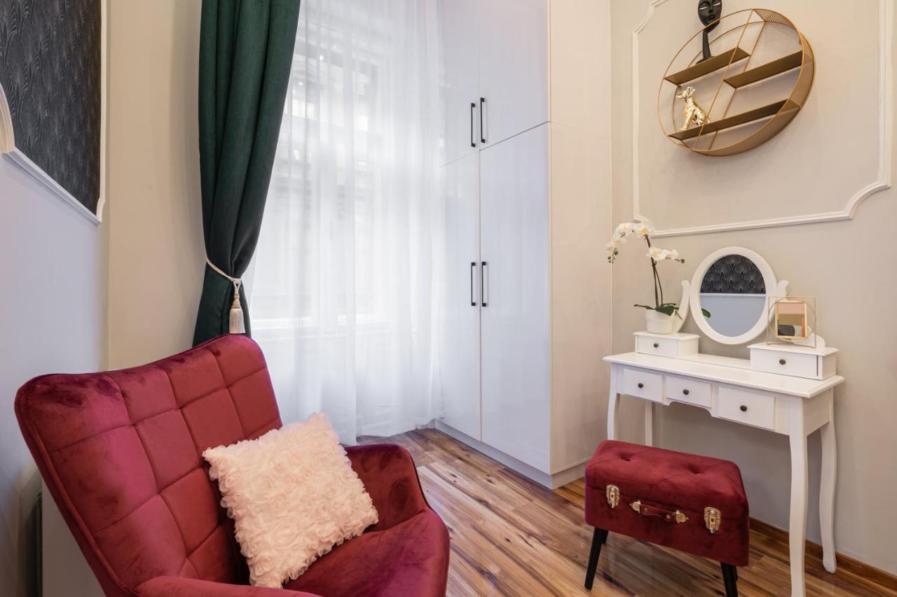 Premium Art Deco At Broadway // 4bdr & 3br Apartmán Budapest