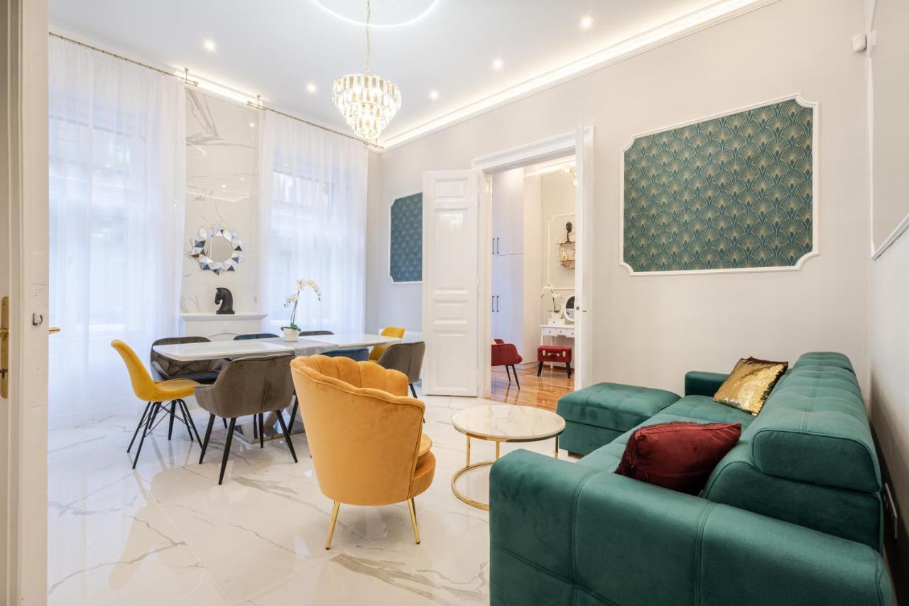 Premium Art Deco At Broadway // 4bdr & 3br Apartmán Budapest